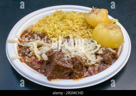 goulash hongrois - il est traditionnellement fait avec du boeuf, des oignons, du paprika. Banque D'Images