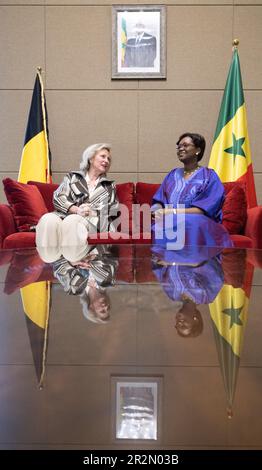 Dakar, Sénégal. 20th mai 2023. La princesse Astrid de Belgique et le ministre sénégalais de l'économie Oulimata Sarr se rencontrent lors d'une cérémonie de bienvenue à l'aéroport de Dakar, au Sénégal, à l'arrivée d'une mission économique au Sénégal le samedi 20 mai 2023. La mission est organisée par la princesse Astrid, rejointe par les ministres Hadja Lahbib et Willy Borsus, et le secrétaire d'Etat Pascal Smet. BELGA PHOTO BENOIT DOPPAGNE crédit: Belga News Agency/Alay Live News Banque D'Images