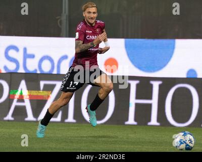 Stade Oreste Granillo, Reggio Calabria, Italie, 19 mai 2023, Di Chiara Gianluca Reggina porte le ballon pendant Reggina 1914 vs Ascoli Calcio - IT Banque D'Images