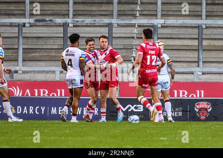 Les couches de Salford Red Devils célèbrent le sixième tour de la coupe du défi Betfred entre Salford Red Devils et Huddersfield Giants au stade AJ Bell, Eccles, le samedi 20th mai 2023. (Photo : Ian Charles | INFORMATIONS MI) Credit: INFORMATIONS MI & Sport /Alamy Live News Banque D'Images