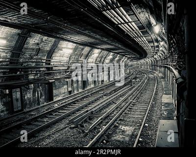 Voies de métro du tunnel de métro Banque D'Images