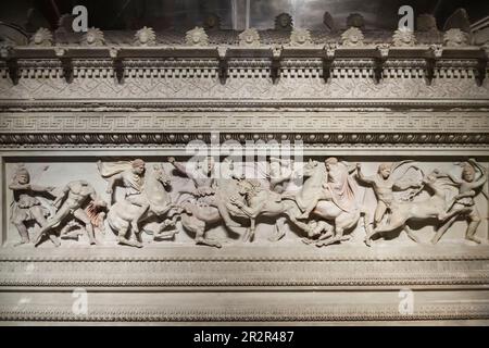 Partie du sarcophage Alexandre, sculpture en marbre, nécropole royale de Sidon,4 cent.B.C., Musées d'Archéologie d'Istanbul, Istanbul, Turquie Banque D'Images