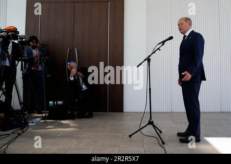 Hiroshima, Japon. 21st mai 2023. La chancelière allemande OLAF Scholz s'adresse aux journalistes lors des réunions du Groupe des sept (G7) nations dimanche, 21 mai 2023, à Hiroshima, dans l'ouest du Japon. (Credit image: © POOL via ZUMA Press Wire) USAGE ÉDITORIAL SEULEMENT! Non destiné À un usage commercial ! Banque D'Images