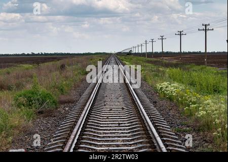 Velyka Oleksandrivka, Oblast de Kherson, Ukraine. 19th mai 2023. Train à Velyka Oleksandrivka, Ukraine. (Credit image: © Michael Brochstein/ZUMA Press Wire) USAGE ÉDITORIAL SEULEMENT! Non destiné À un usage commercial ! Banque D'Images