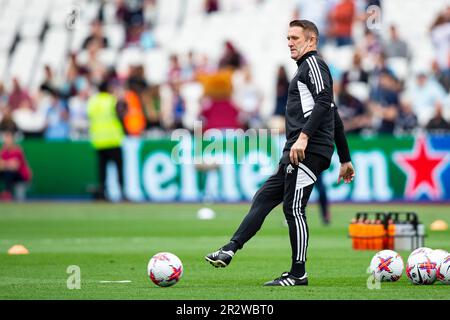 Londres, Royaume-Uni. 21st mai 2023. L'entraîneur de Leeds United Robbie Keane pendant l'échauffement. Match de la Premier League, West Ham Utd / Leeds Utd au stade de Londres, parc olympique Queen Elizabeth à Londres, le dimanche 21st mai 2023 . Cette image ne peut être utilisée qu'à des fins éditoriales. Usage éditorial seulement photo de Lewis Mitchell/Andrew Orchard sports photographie/Alamy Live News crédit: Andrew Orchard sports photographie/Alamy Live News Banque D'Images