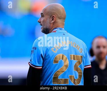 Manchester, Royaume-Uni. 21st mai 2023. PEP Guardiola le directeur de Manchester City avec son maillot Champions 23 après le match de la Premier League Manchester City contre Chelsea au Etihad Stadium, Manchester, Royaume-Uni, 21st mai 2023 (photo de Conor Molloy/News Images) à Manchester, Royaume-Uni le 5/21/2023. (Photo de Conor Molloy/News Images/Sipa USA) crédit: SIPA USA/Alay Live News Banque D'Images