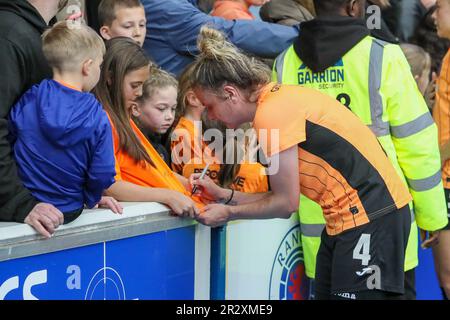 Glasgow, Royaume-Uni. 21st mai 2023. Glasgow City remporte un seul but, marqué par Laura Davidson (Glasgow City, 14) pour remporter le championnat et leur titre écossais 16th. La note finale des Rangers 0 - 1 Glasgow City, a pris le titre de Rangers, les champions précédents. Le but, marqué en plus de temps, a suffi à empêcher le Celtic, qui jouaient les cœurs à Parkhead et gagnaient 2 - 0, des dépasser au sommet de la ligue. Crédit : Findlay/Alay Live News Banque D'Images