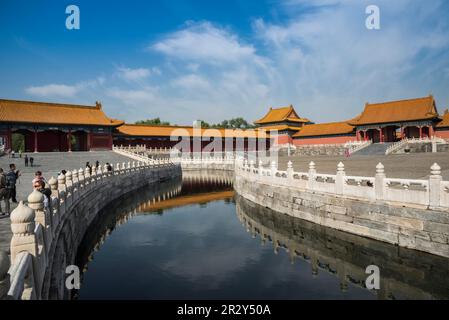 Canal dans le Palais Impérial, la Cité Interdite, Pékin, Chine Banque D'Images