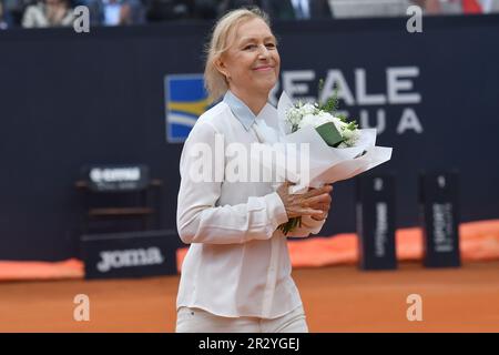 Rome, Italie. 21st mai 2023; Foro Italico, Rome, Italie: ATP 1000 Masters Rome, jour 14; l'ancien joueur de tennis Martina Navratilova reçoit le crédit de raquette d'or: Action plus Sports Images/Alay Live News Banque D'Images