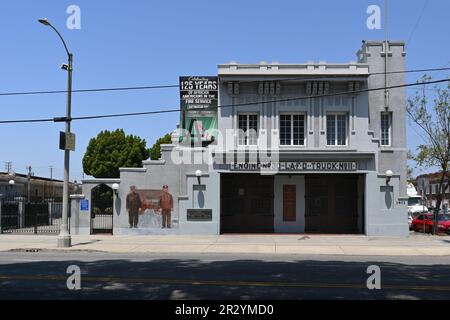 LOS ANGELES, CALIFORNIE - 17 MAI 2023 : le musée afro-américain des pompiers dans le bâtiment historique N° 30 du camion LAFD N° 11. Banque D'Images