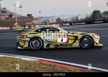 Nuerburg, Allemagne . 18th mai 2023. Nuerburgring, Allemagne, 21. 2023 mai; course de 24 heures au Nuerburgring, #4 l'AMG-Mercedes GT3 des pilotes Marciello, Stolz, Ellis et Mortara, (photo et copyright - Gerard T'derstevens/ATP images) (SERSTEVENS Gerard/ATP/SPP) crédit: SPP Sport Press photo. /Alamy Live News Banque D'Images