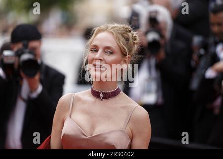 Cannes, France.16 mai 2023. UMA Thurman participe au 76e Festival annuel de Cannes à Cannes, France Banque D'Images