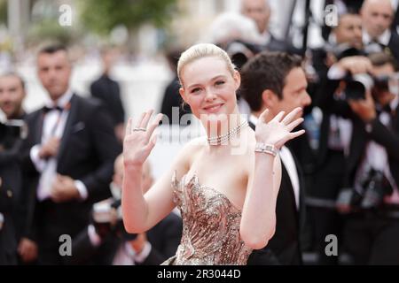 Cannes, France.16 mai 2023. Elle Fanning assiste à la cérémonie d'ouverture du 76ème Festival de Cannes, en France Banque D'Images