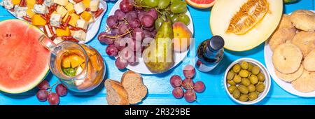 Buon Ferragosto (heureux dans la langue italienne) fond de vacances. Festival italien de récolte d'été brunch 15 août, fête familiale antipasti avec W Banque D'Images