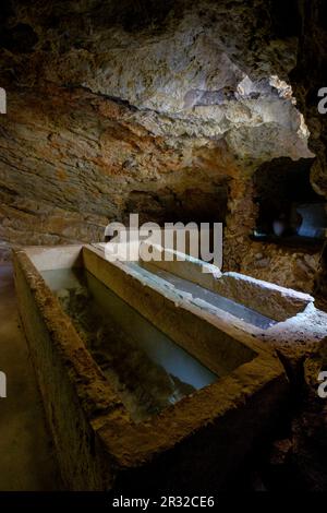 Necrópolis púnica, hipogeo de Puig des Molins, Musée archéologique de ...