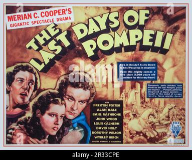 LES DERNIERS JOURS DE POMPÉI affiche de film d'époque les derniers jours de Pompéi (1935) un film de RKO Radio Pictures mettant en vedette Preston Foster et réalisé par Ernest B. Schoedsack et Merian C. Cooper, réalisé par Ernest B. Schoedsack Merian C. Cooper écrit par Ruth Rose Story par James Ashmore Creelman[1] basé sur les derniers jours de Pompéi par Edward Bulwer-Lytton produit par Merian C. Cooper avec Preston Foster Alan Hale Basil Rathbone John Wood David Holt Dorothy Wilson Banque D'Images