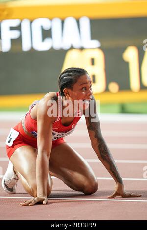 Salwa Eid Naser a remporté la victoire 400m aux Championnats du monde d'athlétisme 2019 à Doha. Banque D'Images