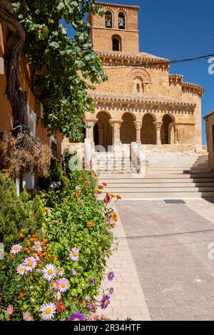 Eglise de San Miguel , 1081, San Esteban de Gormaz, Soria, Comunidad Autónoma de Castilla, l'Espagne, l'Europe. Banque D'Images