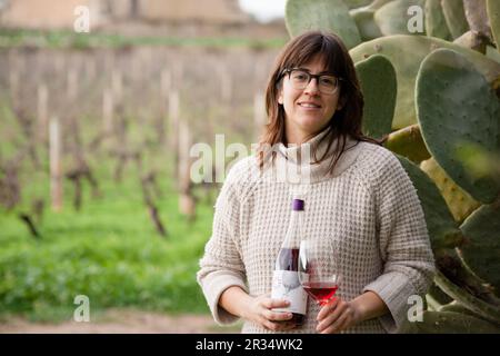 Bàrbara Mesquida Mora, Bodegas Mesquida Mora, denominación de origen Pla i Llevant, Porreres, Mallorca, Islas Baleares, Espagne. Banque D'Images