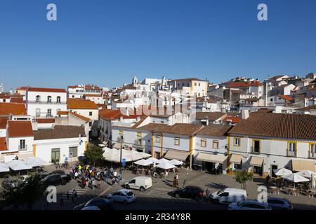 Evora, Portugal- 10 octobre 2022 : vue panoramique de la vieille ville d'Evora Banque D'Images