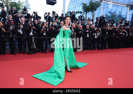 Cannes, France. 20th mai 2023. Michelle Yeoh assiste au tapis rouge « Fireside (le jeu de la Reine) » lors du festival annuel de Cannes 76th au Palais des Festivals sur 21 mai 2023 à Cannes, France. Crédit DGP/imageSPACE : Imagespace/Alamy Live News Banque D'Images