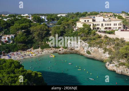 Enbarcaciones de recero en Cala Ferrera, Cala Dor, municipio de Santanyi, islas baleares, Espagne. Banque D'Images