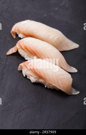 Tai nigiri sushi Banque D'Images