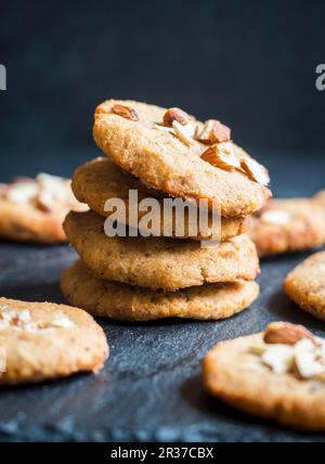Biscuits almont de noix de coco sans sucre et sans gluten faits maison Banque D'Images