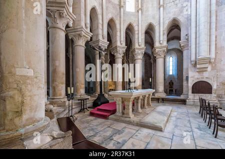 Mosteiro de Santa Maria, Monastère de Santa Maria, Monastère cistercienne, Choir et autel principal, Alcobaca, province d'Extremadura et Ribatejo Banque D'Images