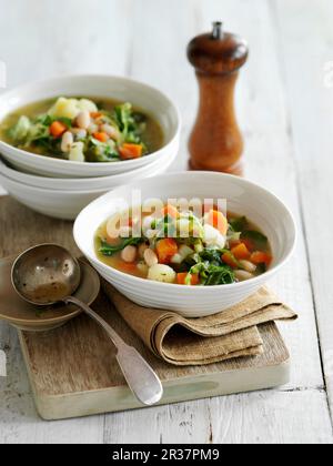 Caldo Verde (soupe de chou du Portugal) Banque D'Images