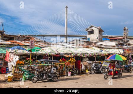 4 mai 2023 : marché du carbone, le plus grand marché de cebu, aux Philippines. Il porte le nom d'une zone proche où le charbon était stocké. Il y a des approximations Banque D'Images