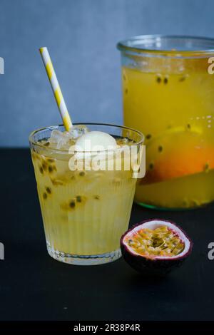 Commutateur orange et maracuja au gingembre Banque D'Images