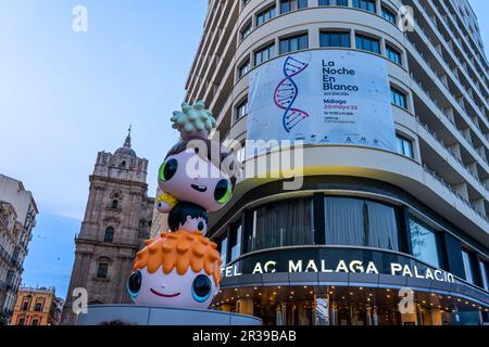 MALAGA, ESPAGNE - 20 MAI 2023 : affiche du musée de visite libre le soir de la culture libre à Malaga, Espagne sur 20 mai 2023 Banque D'Images