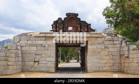 Porte d'entrée du fort Chandragiri, Tirupati, Andhra Pradesh, Inde. Banque D'Images