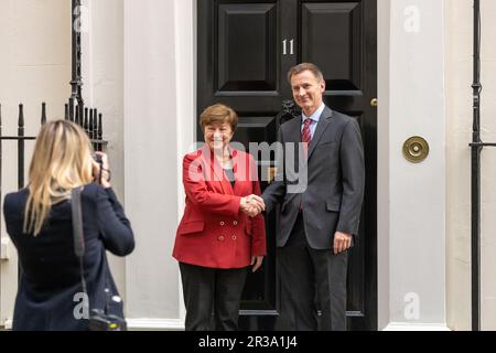 Londres, Royaume-Uni. 23rd mai 2023. Jeremy Hunt, Chancelier de l'Echiquier, rencontre Kristalina Georgieva, Directrice générale du Fonds monétaire international, au 11 Downing Street Londres UK Credit: Ian Davidson/Alay Live News Banque D'Images