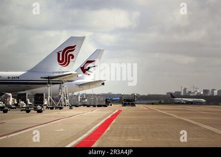 China Eastern et Air China Cargo Boeing 747-400F Banque D'Images