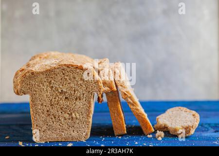 Tranches de pain de pommes de terre Banque D'Images