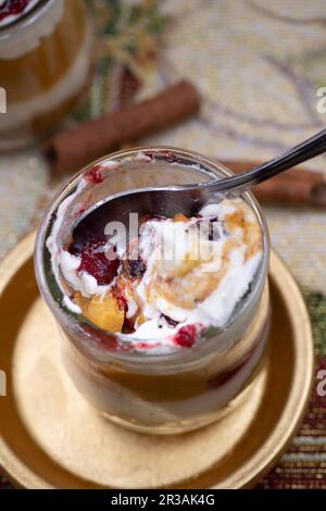 Mousse de Noël à la citrouille et aux canneberges Banque D'Images