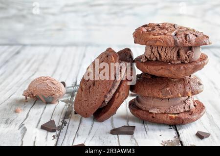 Sandwichs à la crème glacée au chocolat Banque D'Images