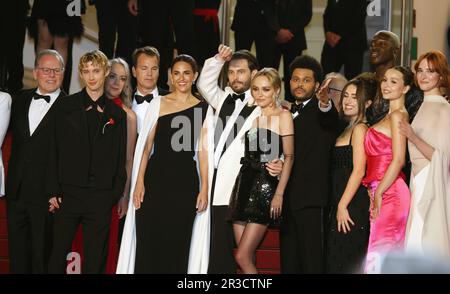 Cannes, France. 22nd mai 2023. Troye Sivan, Ashley Levinson, Sam Levinson, Lily-Rose Depp, Abel “The Weeknd” Tesfaye, Rachel Sennett, Moses Sumney, assistent au tapis rouge 'The Idol' lors du festival annuel du film de Cannes 76th au Palais des Festivals sur 22 mai 2023 à Cannes, France. Photo: DGP/imageSPACE crédit: Imagespace/Alamy Live News Banque D'Images