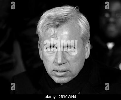 Alan Pardew, directeur de Newcastle United, au début du match. Fulham 10/12/12 Fulham V Newcastle United 10/12/12 la Premier League photo: Richard Banque D'Images