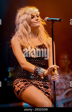 Pixie Lott, V2009, Hylands Park, Chelmsford, Essex, Royaume-Uni - 22 août 2009 Banque D'Images