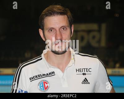 Entraîneur-chef Michael HaaÃŸ ( HC Erlangen ) Handball Bundesliga saison 2021-22 SC Magdeburg vs. HC Erlangen dans le GETEC Arena Magd Banque D'Images