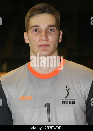 Torwart Dominik Kuzmanovic RK Nexe Našice Handball EHF saison de la Ligue européenne 2021-22 SC Magdeburg - RK Nexe Našice Banque D'Images