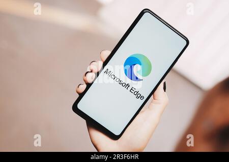 Brésil. 23rd mai 2023. Dans cette illustration, le logo Microsoft Edge s'affiche sur l'écran d'un smartphone. (Credit image: © Rafael Henrique/SOPA Images via ZUMA Press Wire) USAGE ÉDITORIAL SEULEMENT! Non destiné À un usage commercial ! Banque D'Images