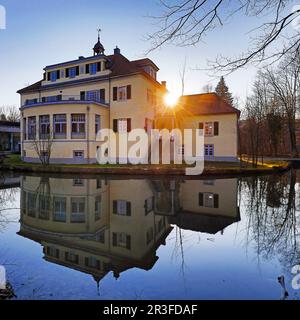 Résidence du château d'Eulenbroich, Roesrath, Rhénanie-du-Nord-Westphalie, Allemagne, Europe Banque D'Images