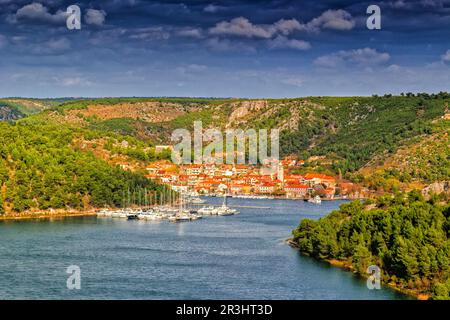 Vue sur la baie de Skradin Banque D'Images