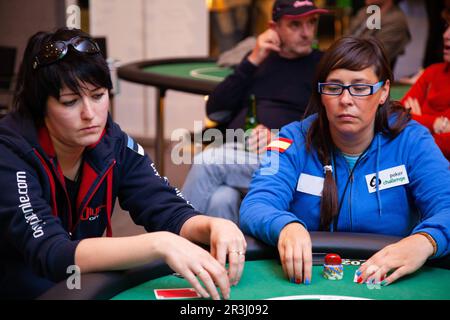 Un tournoi de poker en direct pour toutes les femmes seulement à Mariehamn, Åland, Finlande. Juin 2012. Banque D'Images