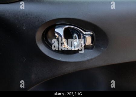 Fermeture de la poignée de porte de voiture Nissan Juke 2012 Banque D'Images