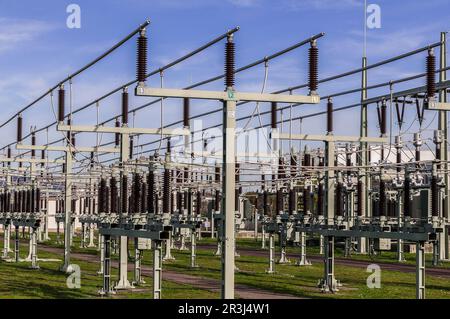 Poste électrique haute tension Banque D'Images